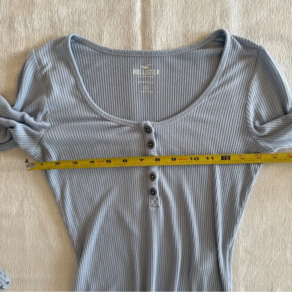 Long sleeve‎ Hollister California Ribbed Bodysuit Womens Size S Light Gray